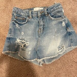 Zara denim shorts size 7
